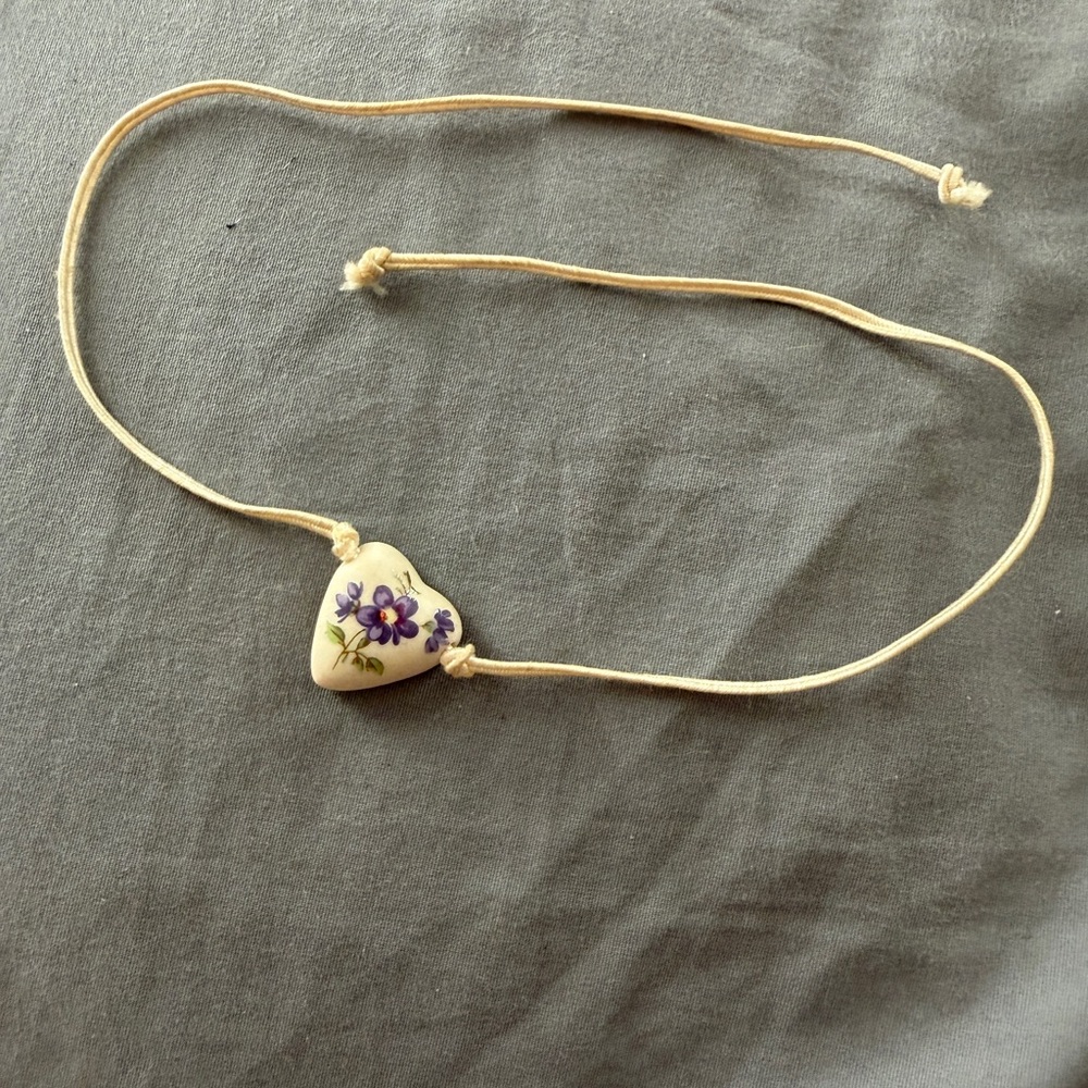 Vintage Purple Floral Heart Anklet or Choker?